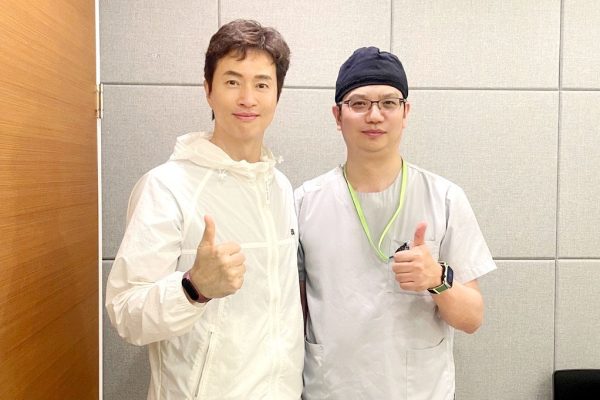 viewps-dermatology-with-actor-kim-jeong-min